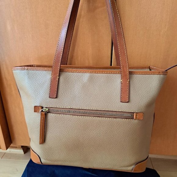 Dooney & Bourke Tote Bag - Picture 2 of 7